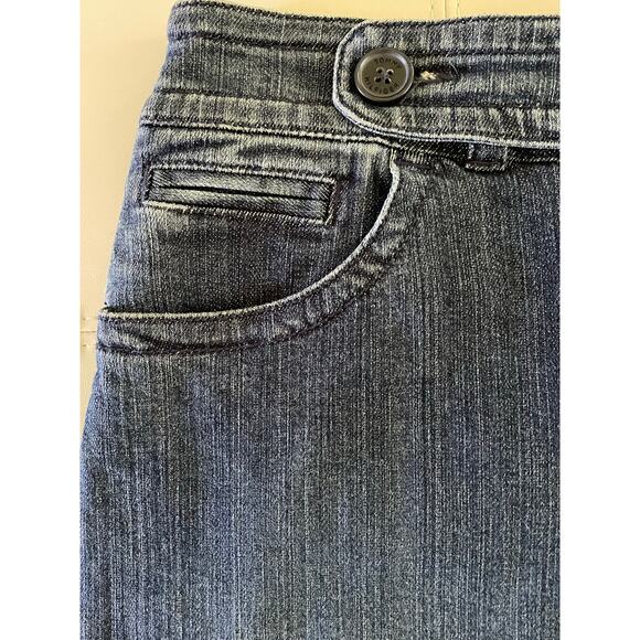 Tommy Hilfiger Straight Denim Jean Skirt New with Tag size 6 - Picture 4 of 11